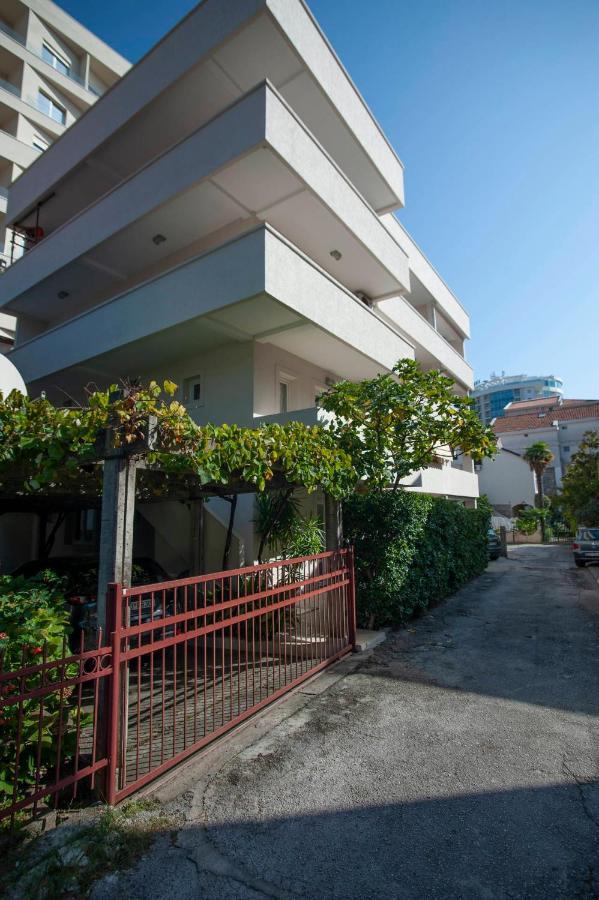 Mandir Apartments - Center Будва Экстерьер фото